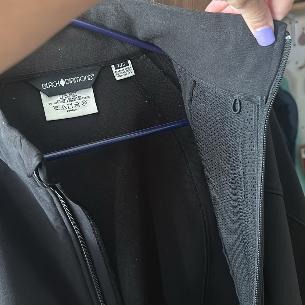 black jacket - Picture 4 of 4